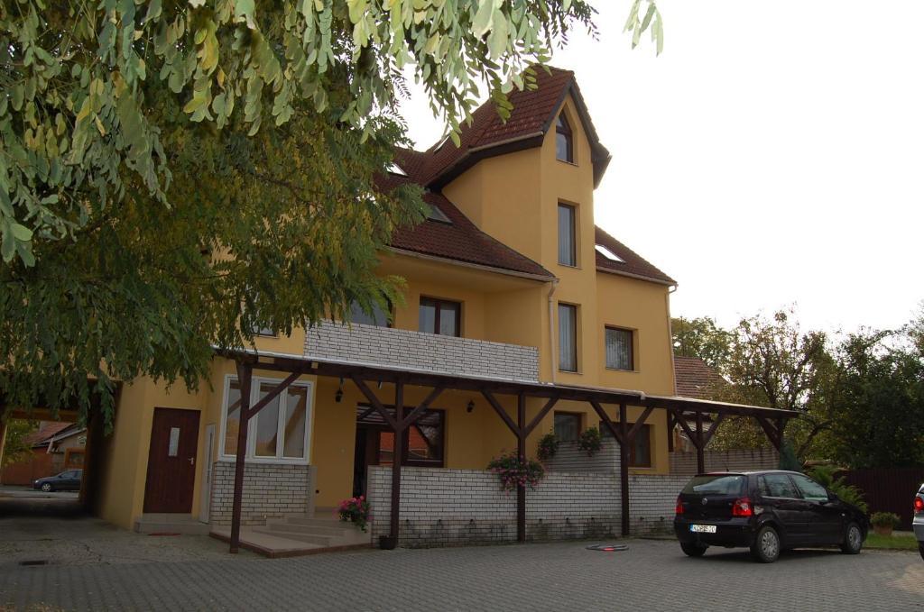 Bocskai Panzió Nyiregyhaza Exterior foto